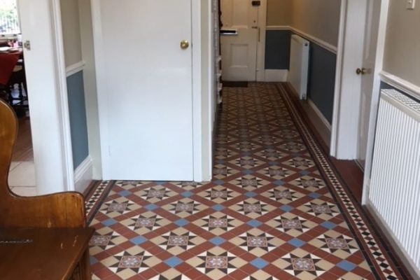 VictorianCustomer1